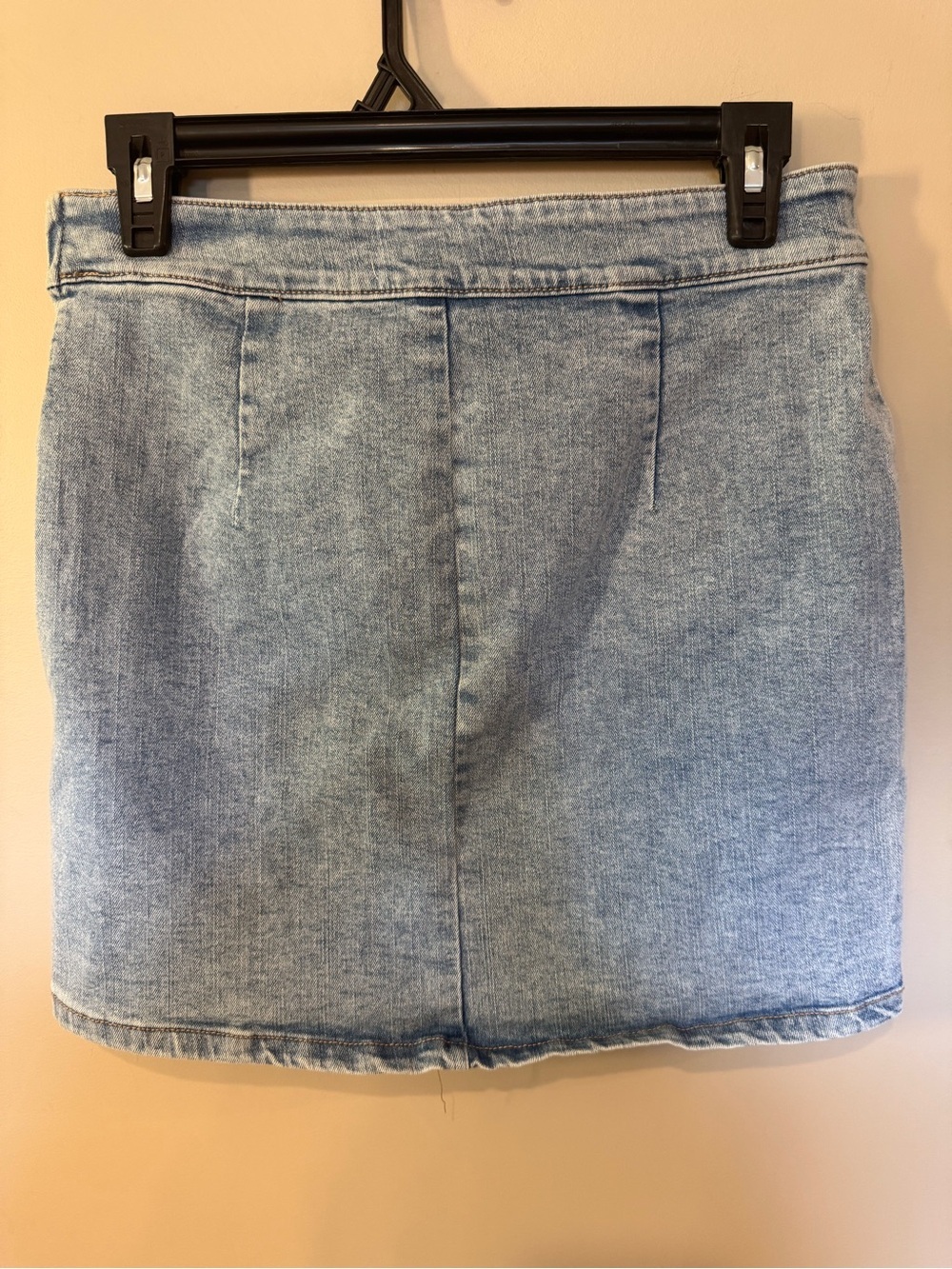 Ardene Light Wash Denim Mini Skirt - Picture 3 of 9